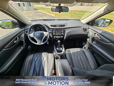 2016 Nissan Rogue S AWD   - Photo 11 - Saint Cloud, MN 56301
