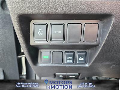 2016 Nissan Rogue S AWD   - Photo 13 - Saint Cloud, MN 56301
