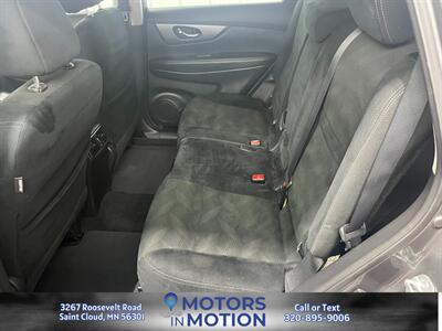 2016 Nissan Rogue S AWD   - Photo 15 - Saint Cloud, MN 56301
