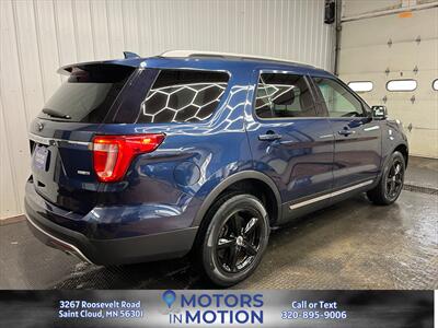 2016 Ford Explorer XLT AWD - Photo 5 - Saint Cloud, MN 56301