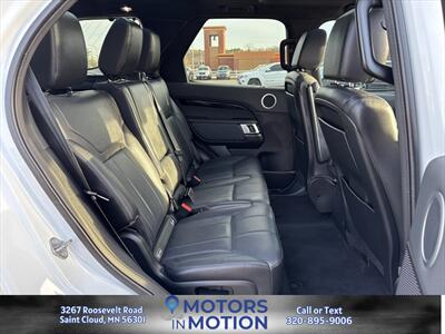 2018 Land Rover Discovery SE AWD w/Sunroof   - Photo 16 - Saint Cloud, MN 56301