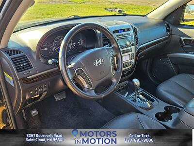 2012 Hyundai SANTA FE Limited AWD w/Sunroof   - Photo 11 - Saint Cloud, MN 56301