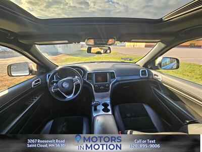 2015 Jeep Grand Cherokee Altitude 4WD w/Sunroof   - Photo 10 - Saint Cloud, MN 56301