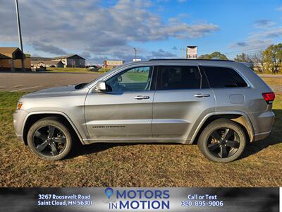 2015 Jeep Grand Cherokee Altitude 4WD w/Sunroof   - Photo 2 - Saint Cloud, MN 56301