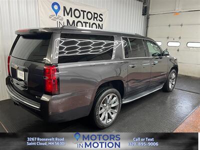 2017 Chevrolet Suburban Premier 4WD w/Sunroof   - Photo 6 - Saint Cloud, MN 56301