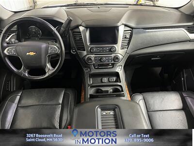 2017 Chevrolet Suburban Premier 4WD w/Sunroof   - Photo 11 - Saint Cloud, MN 56301
