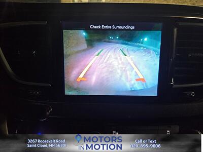 2017 Chrysler Pacifica Touring-L Plus   - Photo 14 - Saint Cloud, MN 56301