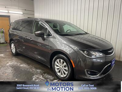 2019 Chrysler Pacifica Touring Plus - Photo 7 - Saint Cloud, MN 56301