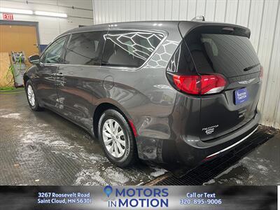2019 Chrysler Pacifica Touring Plus - Photo 3 - Saint Cloud, MN 56301