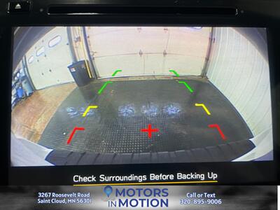 2018 Subaru Outback 2.5i Premium AWD w/Sunroof   - Photo 11 - Saint Cloud, MN 56301