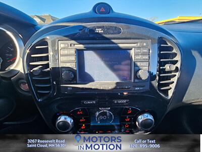 2011 Nissan JUKE SV AWD w/Sunroof   - Photo 11 - Saint Cloud, MN 56301