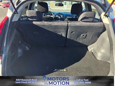 2011 Nissan JUKE SV AWD w/Sunroof   - Photo 14 - Saint Cloud, MN 56301