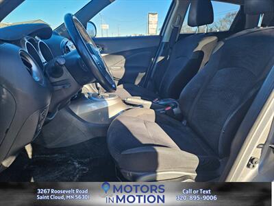 2011 Nissan JUKE SV AWD w/Sunroof   - Photo 12 - Saint Cloud, MN 56301