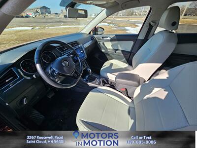 2018 Volkswagen Tiguan 2.0T SE 4Motion AWD   - Photo 9 - Saint Cloud, MN 56301
