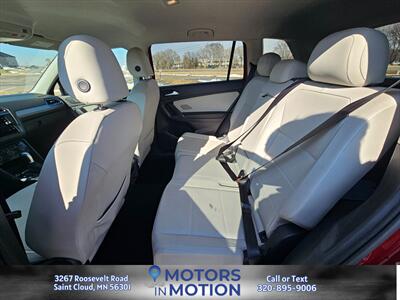2018 Volkswagen Tiguan 2.0T SE 4Motion AWD   - Photo 15 - Saint Cloud, MN 56301