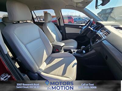 2018 Volkswagen Tiguan 2.0T SE 4Motion AWD   - Photo 18 - Saint Cloud, MN 56301