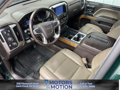 2015 GMC Sierra 1500 Crew Cab SLT 4x4 - Photo 9 - Saint Cloud, MN 56301