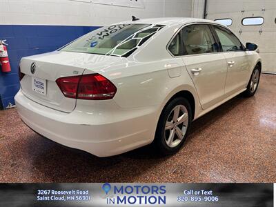 2012 Volkswagen Passat SE   - Photo 6 - Saint Cloud, MN 56301