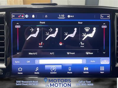 2021 Chrysler Pacifica Touring L   - Photo 13 - Saint Cloud, MN 56301