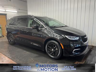 2021 Chrysler Pacifica Touring L   - Photo 7 - Saint Cloud, MN 56301