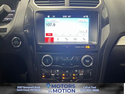 2017 Ford Explorer XLT AWD - Photo 13 - Saint Cloud, MN 56301