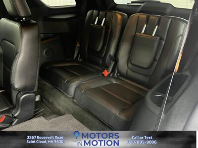 2017 Ford Explorer XLT AWD - Photo 16 - Saint Cloud, MN 56301