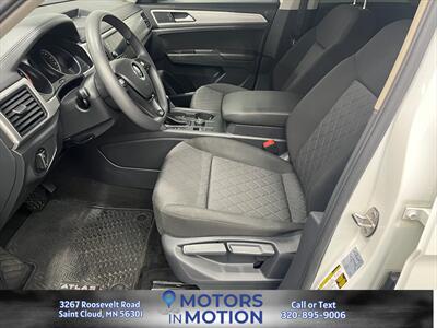 2018 Volkswagen Atlas V6 Launch Edition 4Motion AWD - Photo 15 - Saint Cloud, MN 56301