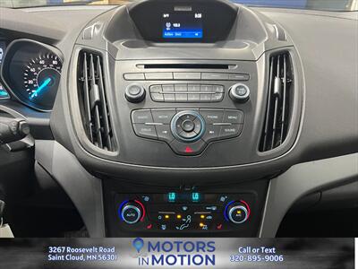 2017 Ford Escape SE AWD   - Photo 12 - Saint Cloud, MN 56301