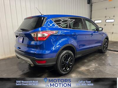 2017 Ford Escape SE AWD   - Photo 5 - Saint Cloud, MN 56301
