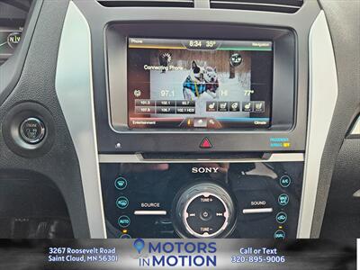 2015 Ford Explorer Sport 4WD w/Sunroof   - Photo 12 - Saint Cloud, MN 56301