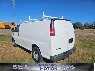 2017 Chevrolet Express 2500 6.0L   - Photo 7 - Saint Cloud, MN 56301