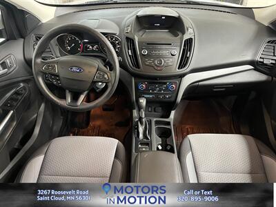 2017 Ford Escape SE AWD w/Panoramic roof   - Photo 11 - Saint Cloud, MN 56301