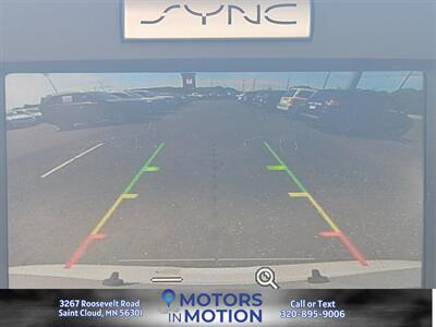 2017 Ford Escape SE AWD w/Panoramic Sunroof   - Photo 13 - Saint Cloud, MN 56301