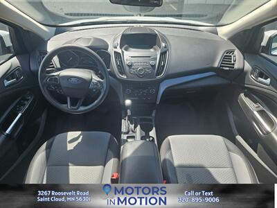 2017 Ford Escape SE AWD w/Panoramic Sunroof   - Photo 11 - Saint Cloud, MN 56301