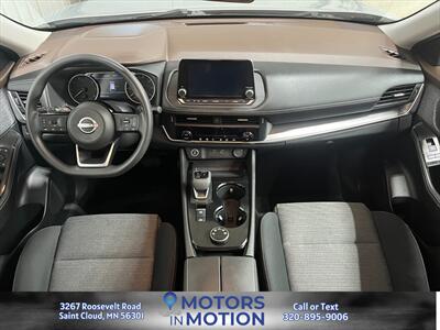 2023 Nissan Rogue SV AWD - Photo 11 - Saint Cloud, MN 56301