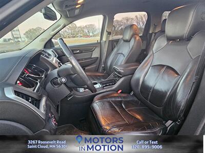 2016 GMC Acadia SLT AWD - Photo 13 - Saint Cloud, MN 56301