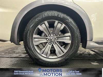 2017 Nissan Armada Platinum AWD   - Photo 9 - Saint Cloud, MN 56301