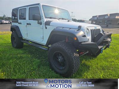 2015 Jeep Wrangler Unlimited Willys Wheeler Edition   - Photo 5 - Saint Cloud, MN 56301