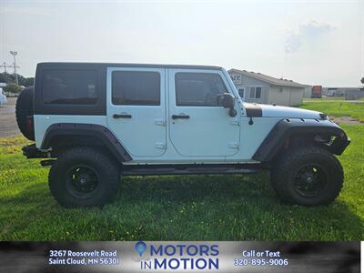 2015 Jeep Wrangler Unlimited Willys Wheeler Edition   - Photo 4 - Saint Cloud, MN 56301