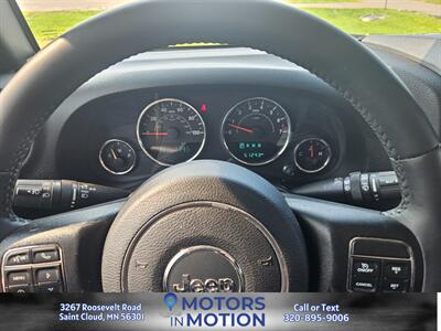 2015 Jeep Wrangler Unlimited Willys Wheeler Edition   - Photo 10 - Saint Cloud, MN 56301