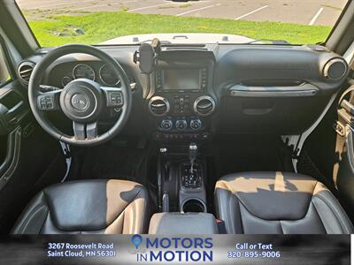 2015 Jeep Wrangler Unlimited Willys Wheeler Edition   - Photo 11 - Saint Cloud, MN 56301