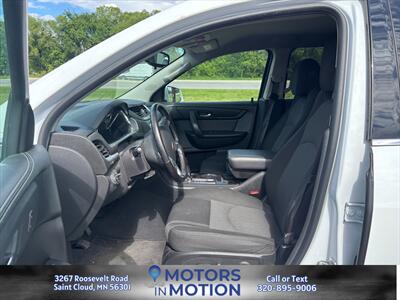 2016 Chevrolet Traverse LT AWD - Photo 9 - Saint Cloud, MN 56301
