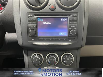 2013 Nissan Rogue SV AWD   - Photo 12 - Saint Cloud, MN 56301