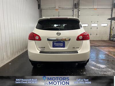2013 Nissan Rogue SV AWD   - Photo 4 - Saint Cloud, MN 56301