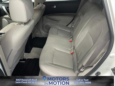 2013 Nissan Rogue SV AWD   - Photo 16 - Saint Cloud, MN 56301