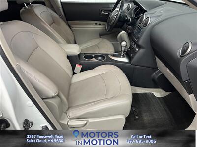 2013 Nissan Rogue SV AWD   - Photo 19 - Saint Cloud, MN 56301
