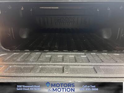 2016 GMC Sierra 1500 SLT 4x4   - Photo 15 - Saint Cloud, MN 56301