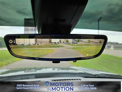 2019 GMC Sierra 1500 AT4 4x4 w/Sunroof   - Photo 17 - Saint Cloud, MN 56301