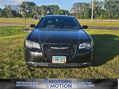2019 Chrysler 300 S AWD   - Photo 3 - Saint Cloud, MN 56301