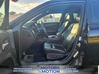2019 Chrysler 300 S AWD   - Photo 9 - Saint Cloud, MN 56301